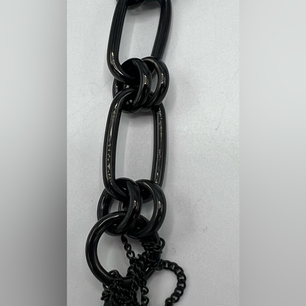 NEW MICHAEL KORS Black  CLIP ON HANGING EARRINGS - Picture 4 of 6